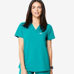 FIGS medium scrub top and bottoms in teal